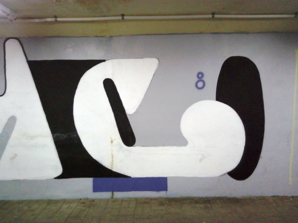 Nowy mural i mozaika... w tunelu