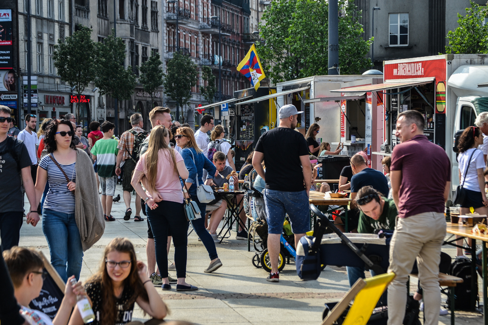 Majówka z food truckami!