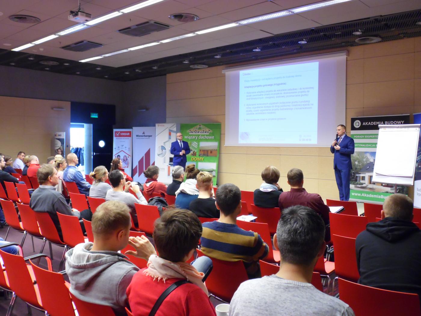 Budowa domu krok po kroku - warsztaty budowlane w Katowicach