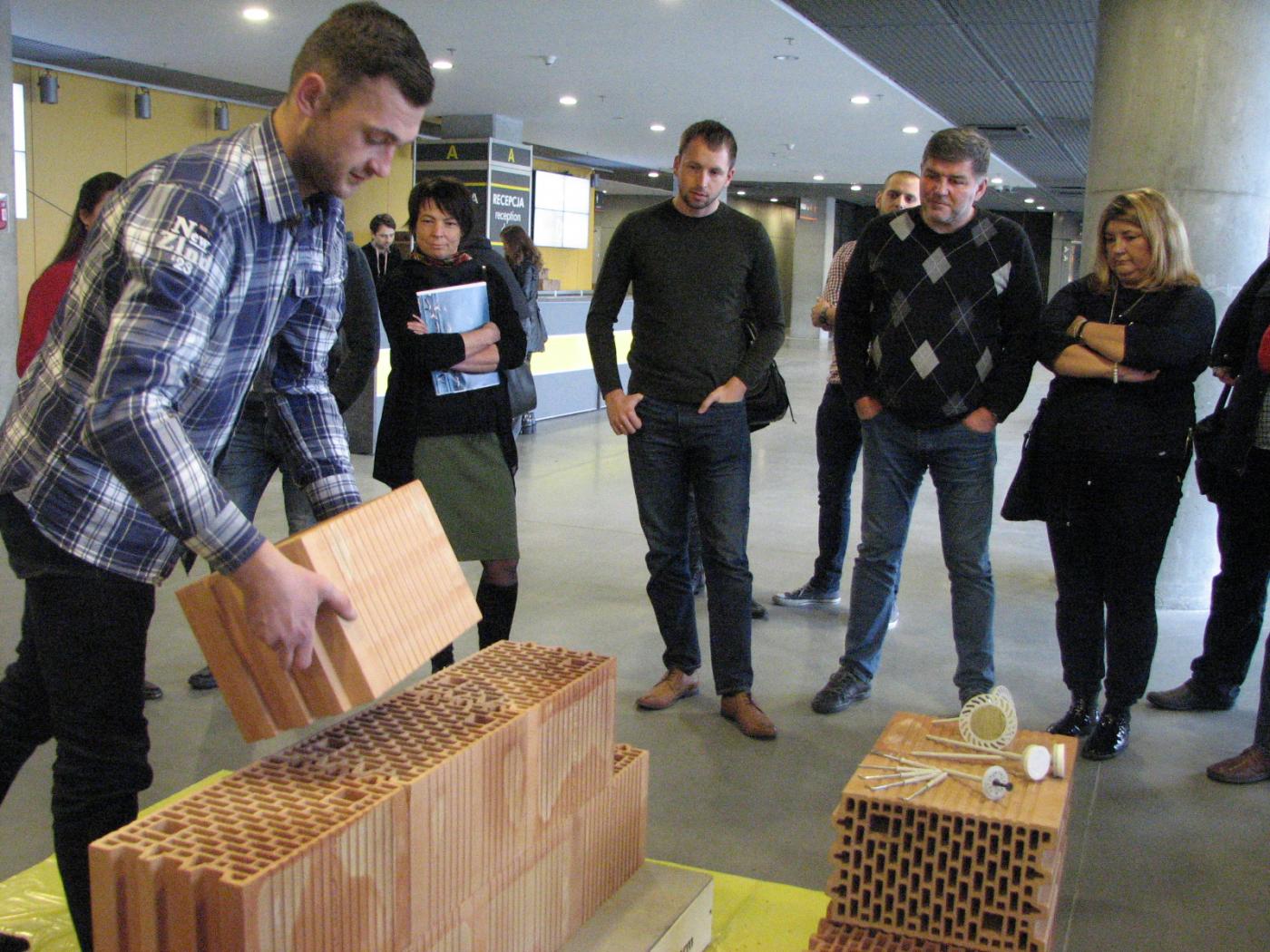 Budowa domu krok po kroku - warsztaty budowlane w Katowicach