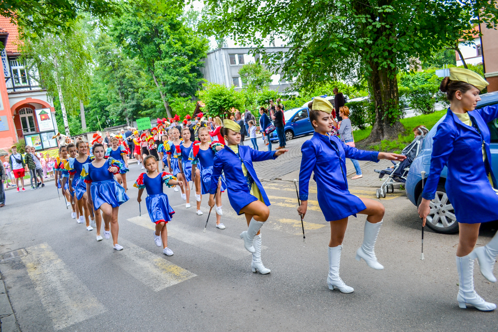 Święto Kwitnących Głogów - parada [FOTORELACJA]
