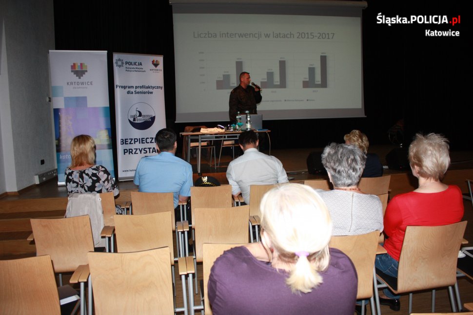 Seniorzy przeszkoleni z bezpieczeństwa