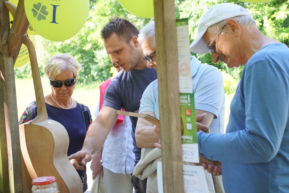 Promowali ginące zawody!