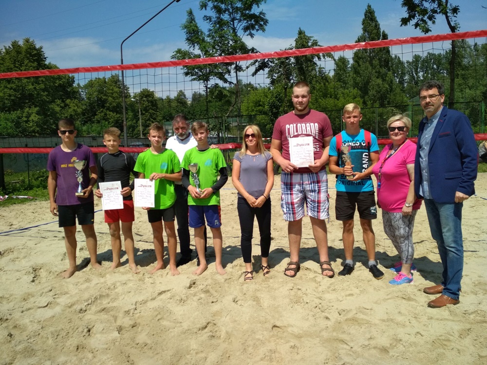 Sportowa walka na piasku