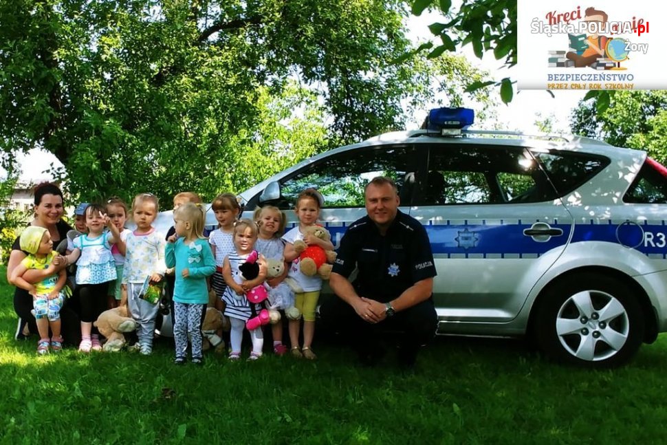 O bezpieczeństwie i policyjnej służbie z dziećmi