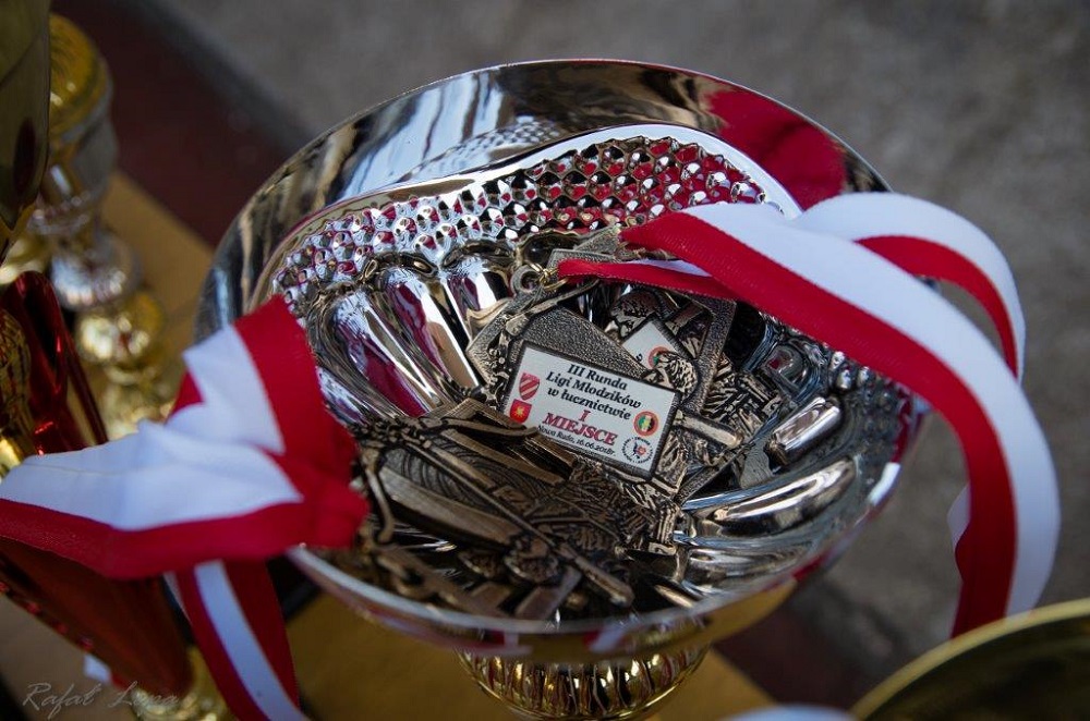 Sukces łuczników UKS Grot