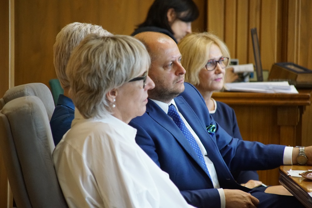 Prezydent znowu bez absolutorium!