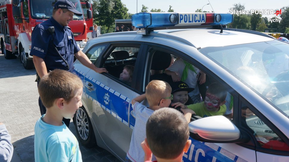 Policjanci na „Olimpiadzie Przedszkolaka”