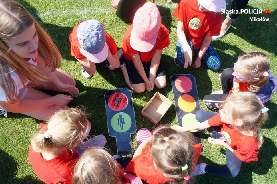 Mundurowi na XI spartakiadzie przedszkolaków