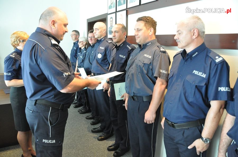 Generał wręczył rozkazy personalne i listy gratulacyjne