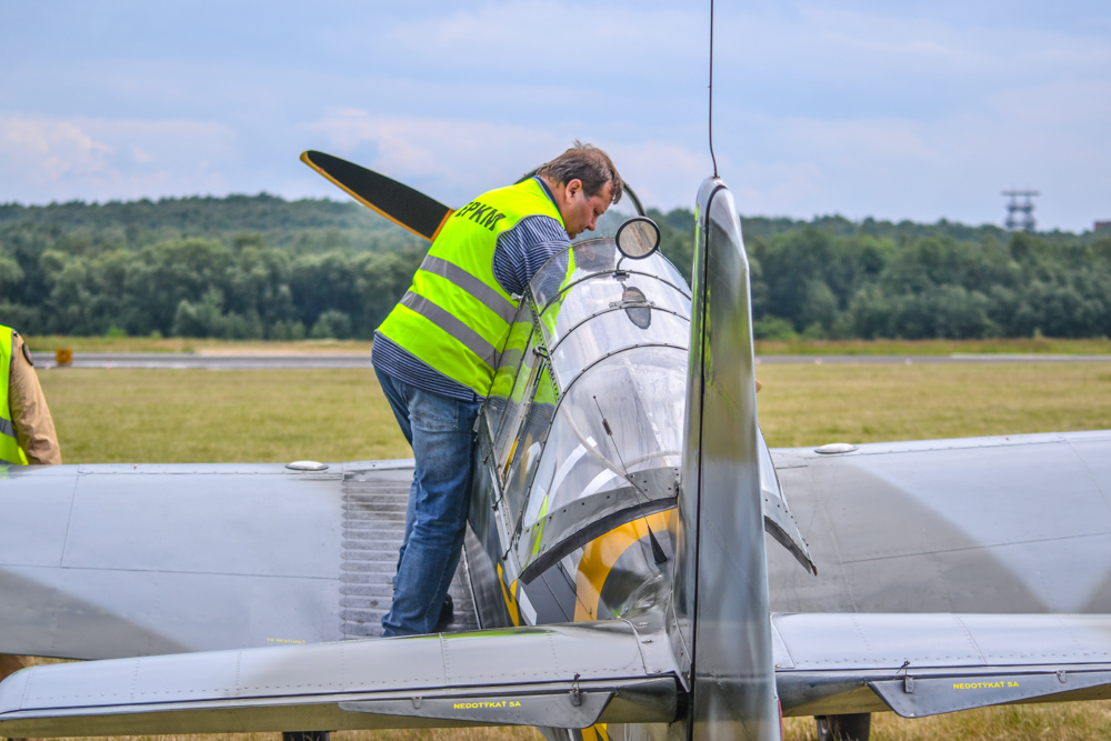 Łogień! Fajera! Samoloty i wojsko na Muchowcu! 29
