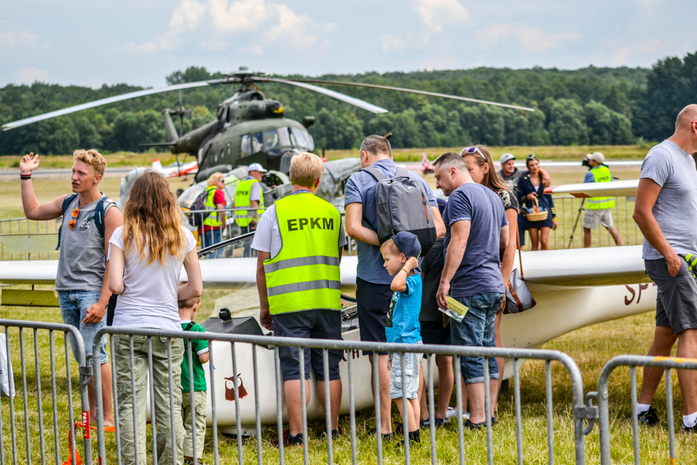 Łogień! Fajera! Samoloty i wojsko na Muchowcu! 35