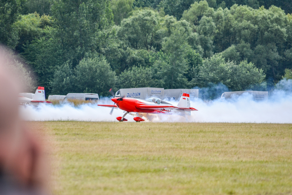 Łogień! Fajera! Samoloty i wojsko na Muchowcu! 44