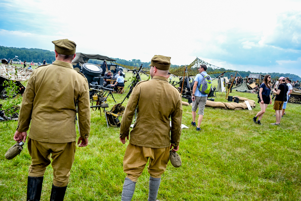 Łogień! Fajera! Samoloty i wojsko na Muchowcu! 54