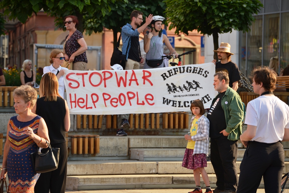 Uchodźcom trzeba pomóc! Pikieta na rynku