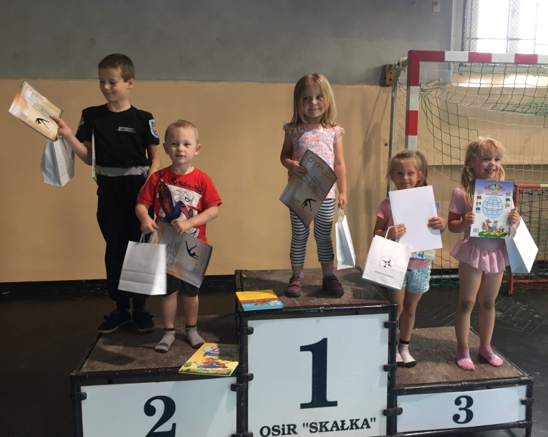 Zawody gimnastyczne w Domu Sportu