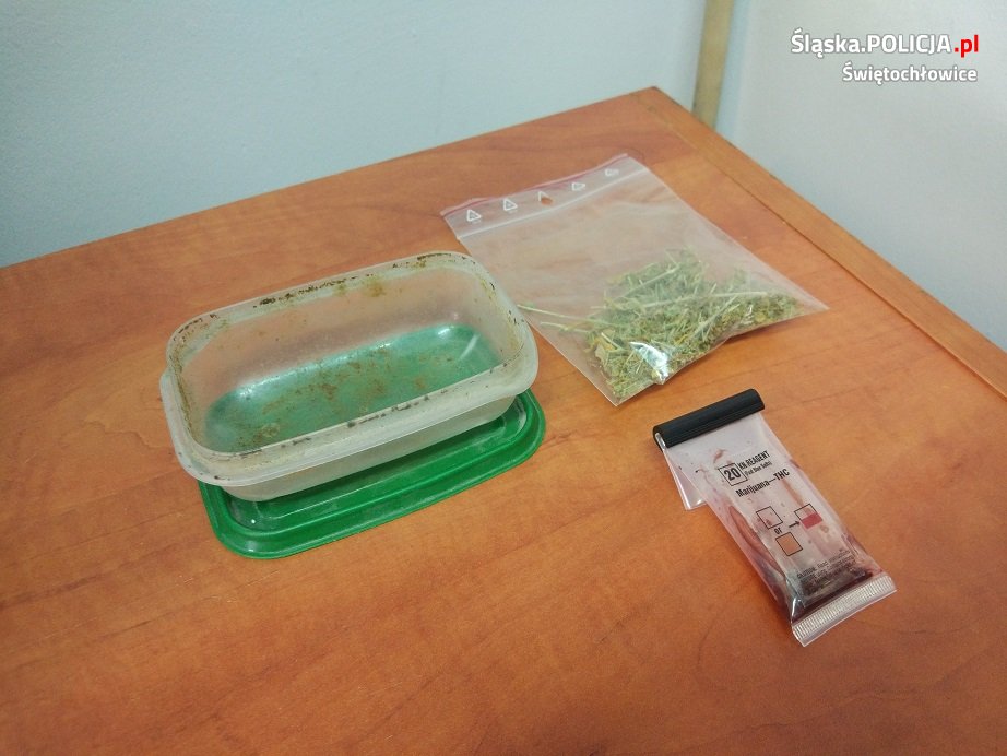 Przez stres wpadł z marihuaną