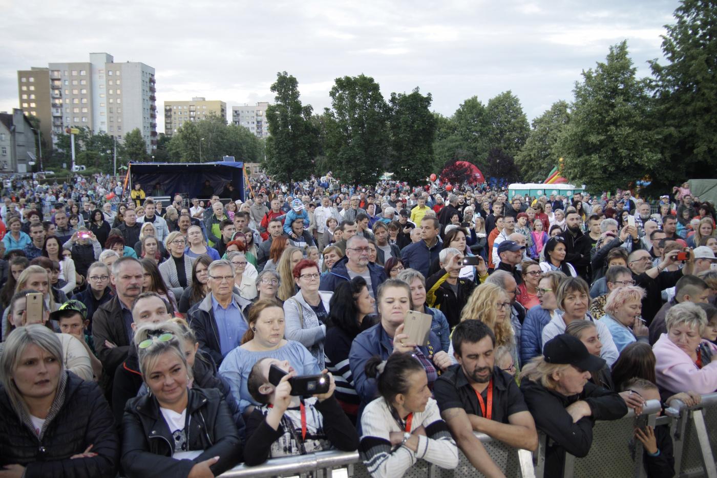 Tańczące fontanny przywitały lato w Chorzowie