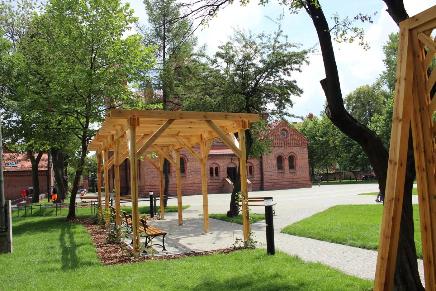 Orzegowski rynek pięknieje