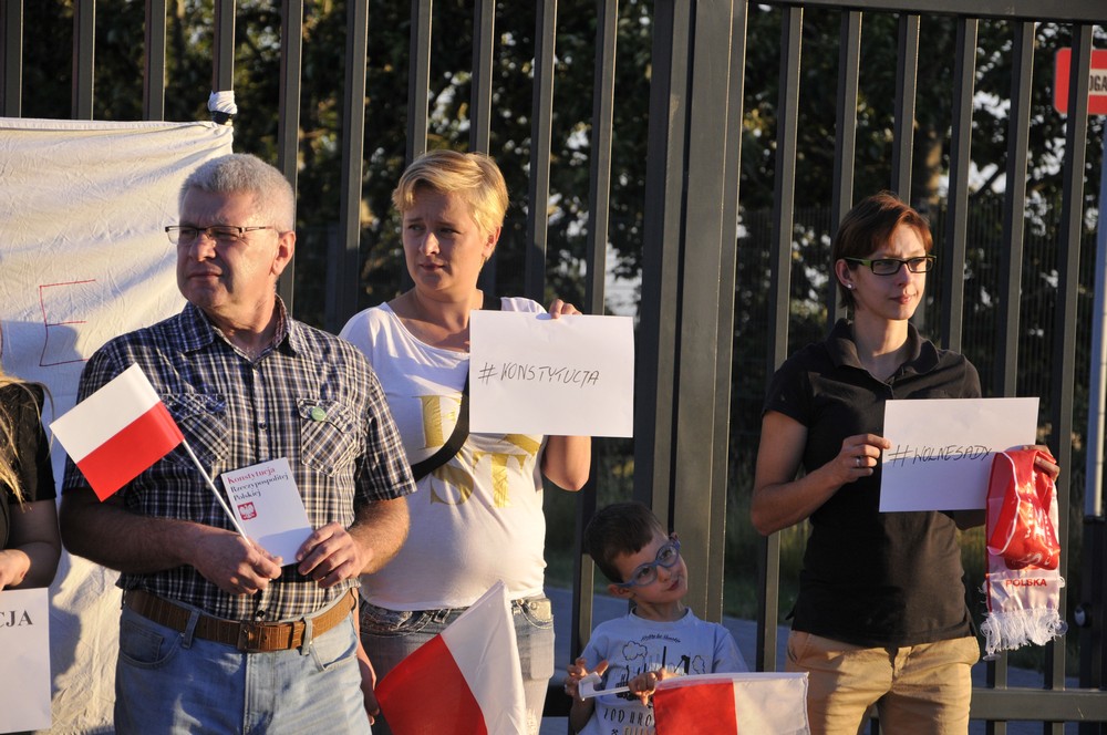 Spór o Sąd Najwyższy: protestowali również w Rudzie Śląskiej