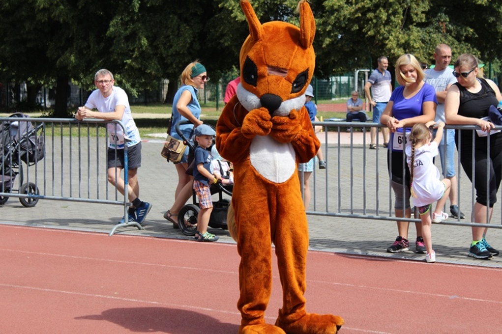 Znowu pobiegli z wiewiórką!