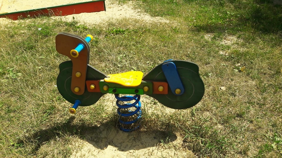 Mieszkańcy interweniują w sprawie placu zabaw