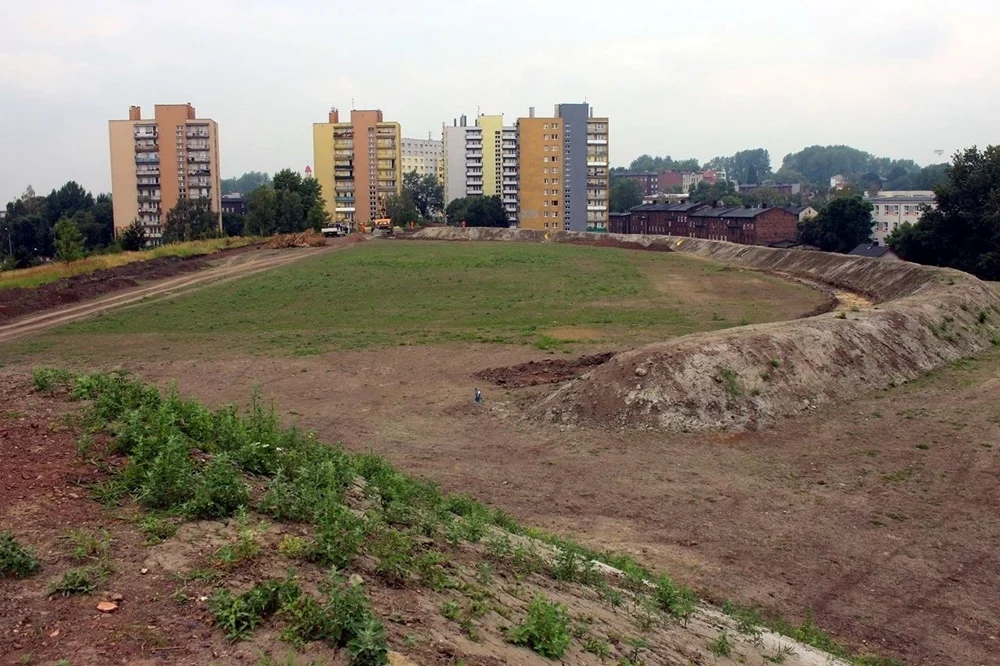 Główne roboty ziemne na terenie hałdy zakończone!