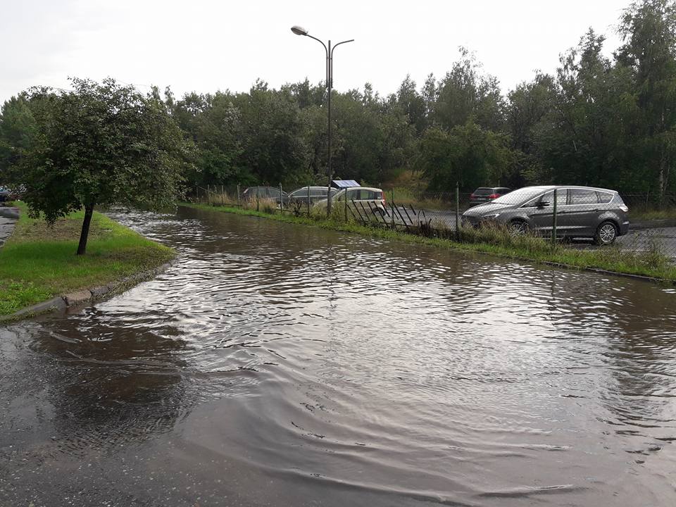 Pozalewane ulice - Ruda Śląska po burzy