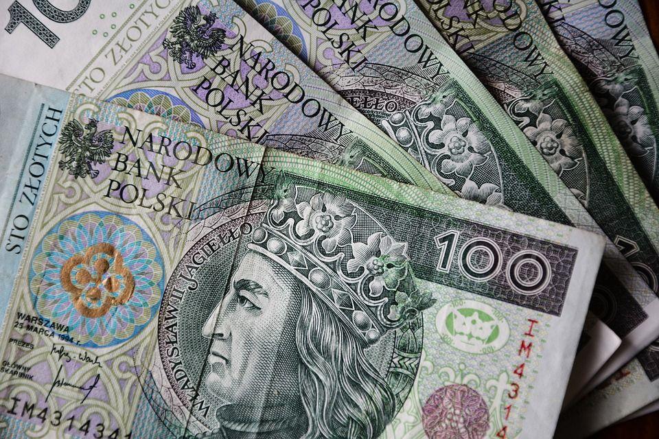 Pozbawili 80-latka oszczędności na operację