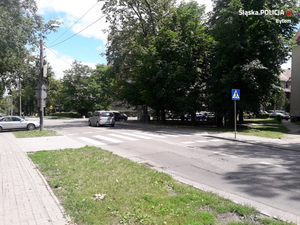 Dzielnicowy pomógł w powstaniu przejścia dla pieszych
