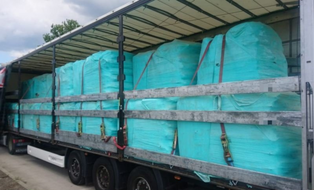 3 tiry z odpadami z Anglii miały trafić do Chorzowa