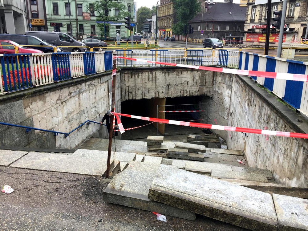 Ruszył remont przejścia podziemnego na „flocie”