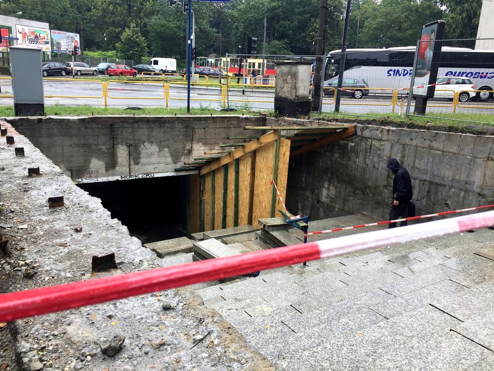 Ruszył remont przejścia podziemnego na „flocie”