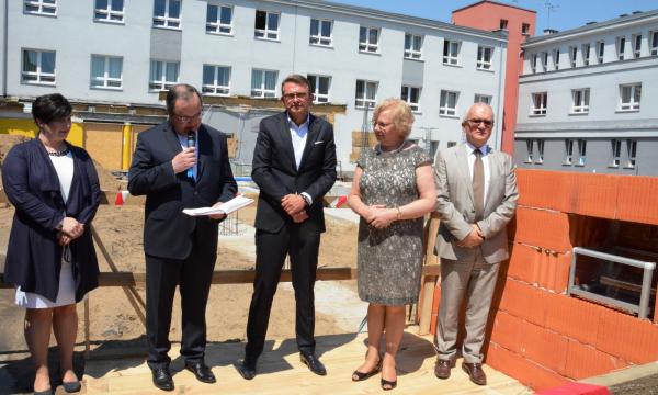 Wmurowanie kamienia węgielnego pod oddział ratunkowy