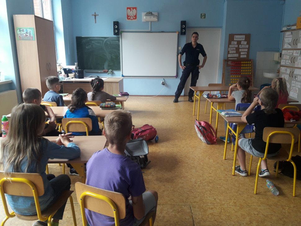 Spotkania mundurowych z dziećmi