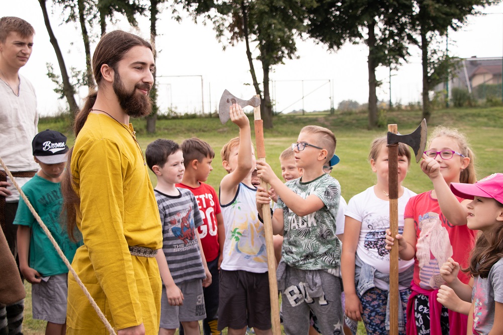 Sukces Wakacyjnej Przygody w Osinach