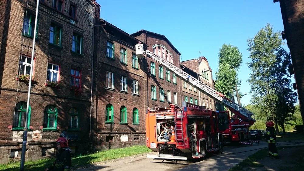 Pożar poddasza budynku przy ul. Podgórze
