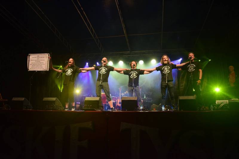 Rusza 34. Port Pieśni Pracy