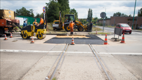 Znika stary przejazd kolejowy