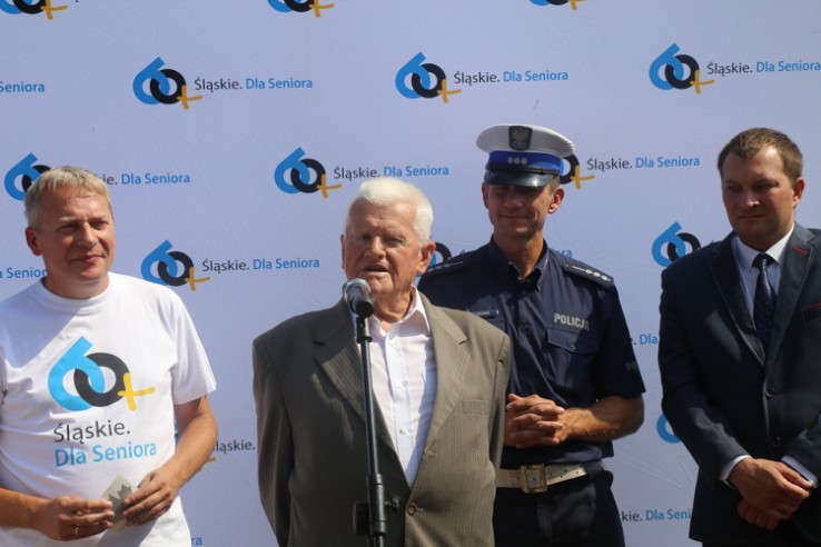 Rusza akcja Srebrny Listek dla seniorów - kierowców