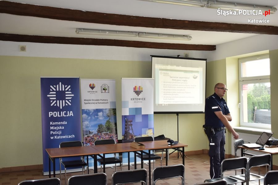 Akademia bezpiecznego seniora" na Podlesiu