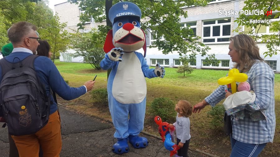 Katowiccy policjanci na festynie rodzinnym