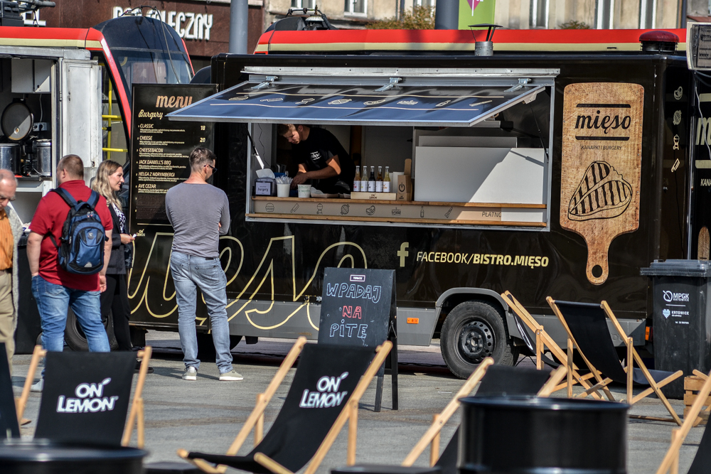 Pożegnanie lata z Food Truck'ami 22