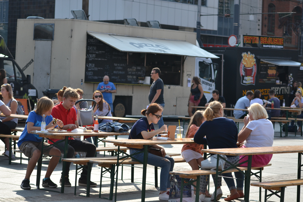 Pożegnanie lata z Food Truck'ami 32
