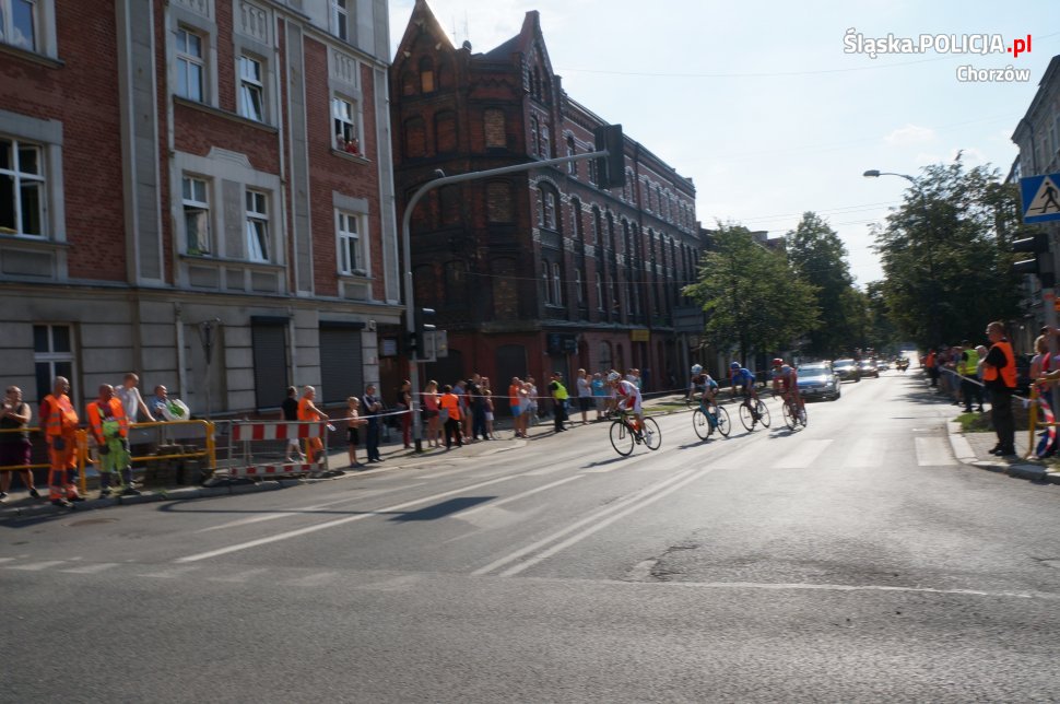 Policjanci zabezpieczali "Tour de Pologne"