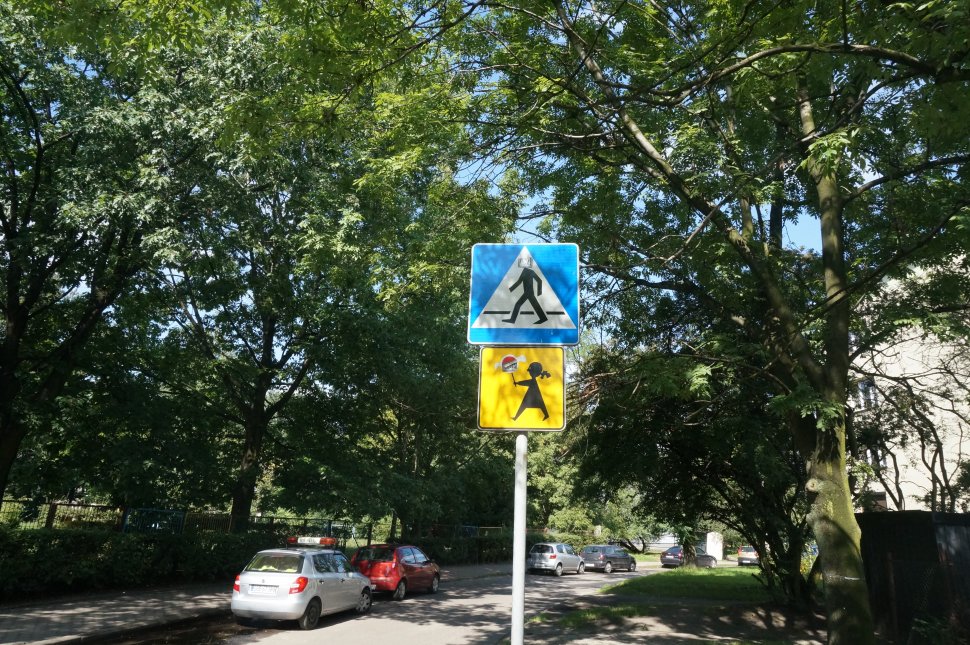 Sprawdzali drogi w rejonach szkół i przedszkoli