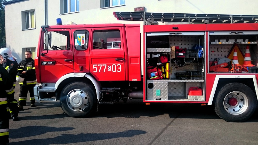 Ochotnicza Straż Pożarna w końcu otrzymała wóz strażacki