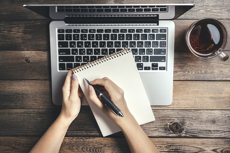 Jak budować korzystne pierwsze wrażenie?