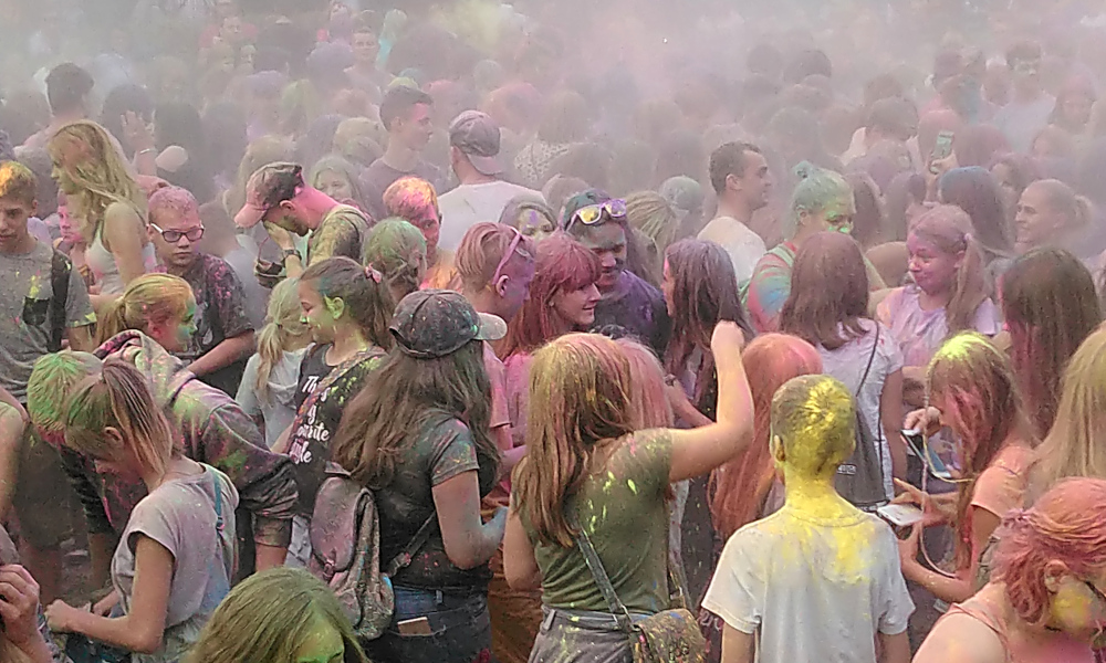 [FOTO] Eksplozja kolorów na Krawczyka 21