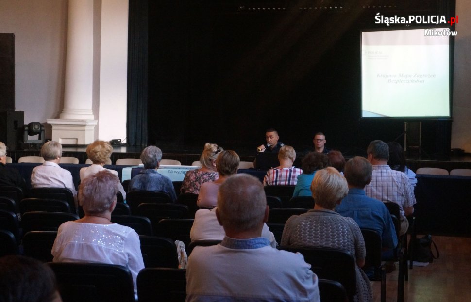 Policjanci spotkali się z seniorami